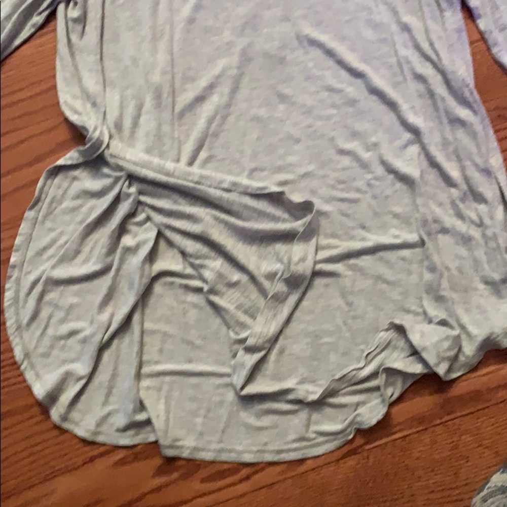Shirt - Picture 3 of 3